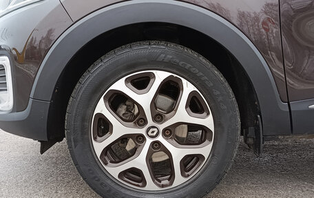 Renault Kaptur I рестайлинг, 2018 год, 1 349 000 рублей, 22 фотография