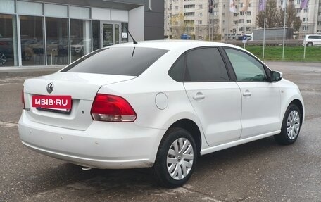 Volkswagen Polo VI (EU Market), 2015 год, 949 000 рублей, 2 фотография