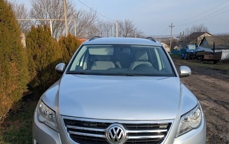 Volkswagen Tiguan I, 2010 год, 1 150 000 рублей, 1 фотография