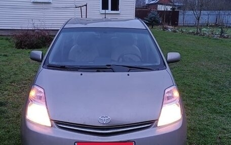 Toyota Prius, 2008 год, 820 000 рублей, 4 фотография