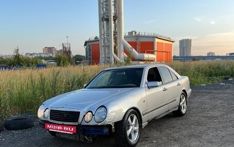 Mercedes-Benz E-Класс, 1998 год, 190 000 рублей, 5 фотография