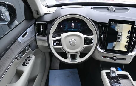 Volvo XC90 II рестайлинг, 2025 год, 14 081 477 рублей, 15 фотография
