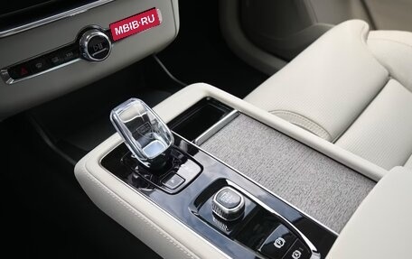 Volvo XC90 II рестайлинг, 2025 год, 14 081 477 рублей, 17 фотография