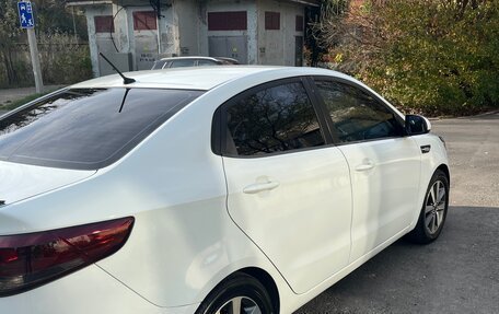 KIA Rio III рестайлинг, 2011 год, 850 000 рублей, 3 фотография