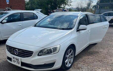 Volvo V60 I, 2014 год, 1 000 000 рублей, 2 фотография