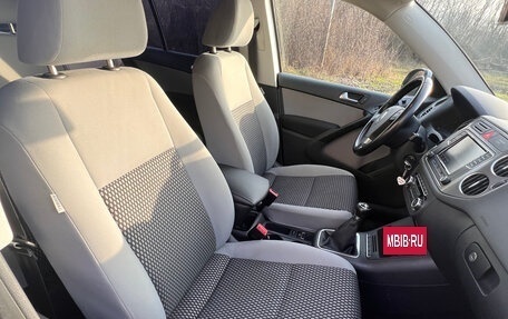 Volkswagen Tiguan I, 2010 год, 1 150 000 рублей, 17 фотография