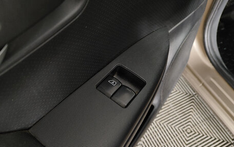 Nissan Note II рестайлинг, 2011 год, 877 000 рублей, 20 фотография