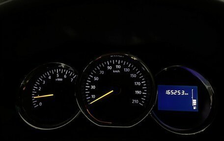 Renault Logan II, 2018 год, 650 000 рублей, 10 фотография