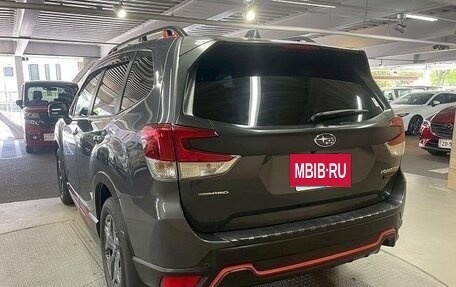 Subaru Forester, 2022 год, 2 600 000 рублей, 4 фотография