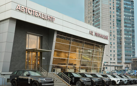 Rolls-Royce Cullinan, 2025 год, 68 750 000 рублей, 4 фотография