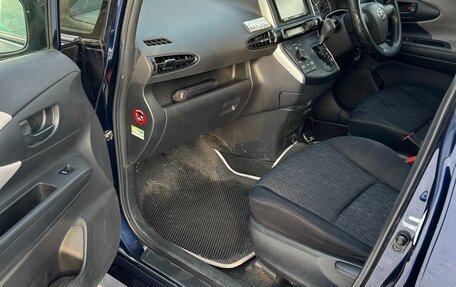 Toyota Wish II, 2012 год, 1 430 000 рублей, 6 фотография