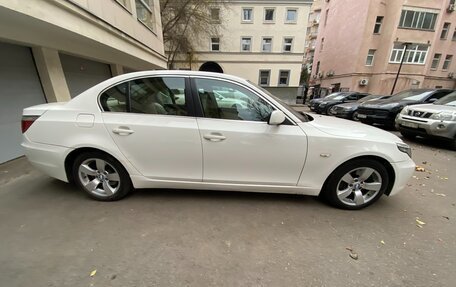BMW 5 серия, 2008 год, 1 090 000 рублей, 5 фотография