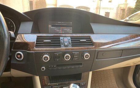 BMW 5 серия, 2008 год, 1 090 000 рублей, 11 фотография