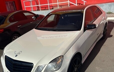 Mercedes-Benz E-Класс, 2012 год, 1 319 000 рублей, 2 фотография