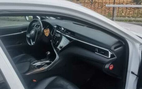 Toyota Camry, 2018 год, 2 850 рублей, 6 фотография