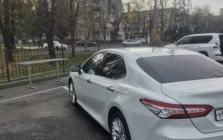 Toyota Camry, 2018 год, 2 850 рублей, 4 фотография