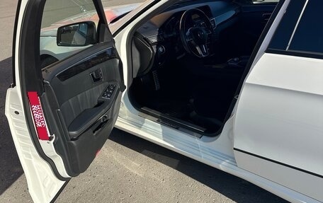 Mercedes-Benz E-Класс, 2012 год, 1 319 000 рублей, 14 фотография