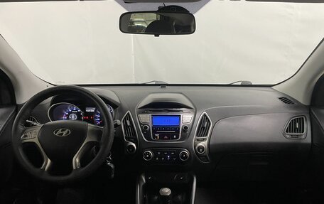 Hyundai ix35 I рестайлинг, 2010 год, 999 000 рублей, 11 фотография