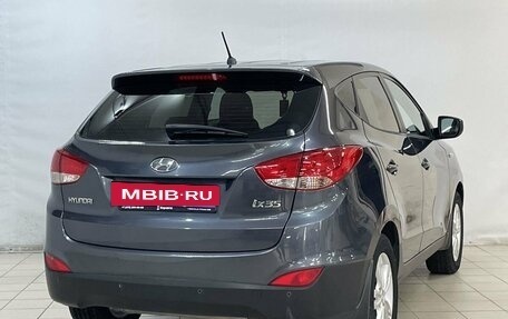 Hyundai ix35 I рестайлинг, 2010 год, 999 000 рублей, 4 фотография