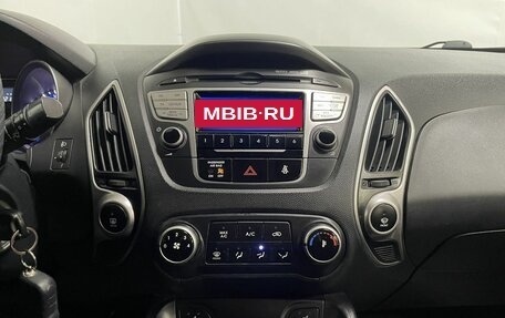 Hyundai ix35 I рестайлинг, 2010 год, 999 000 рублей, 15 фотография