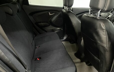 Hyundai ix35 I рестайлинг, 2010 год, 999 000 рублей, 18 фотография