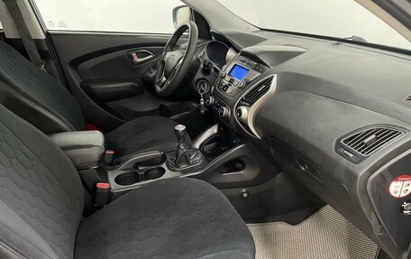 Hyundai ix35 I рестайлинг, 2010 год, 999 000 рублей, 19 фотография