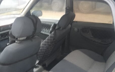 Daewoo Nexia I рестайлинг, 1998 год, 110 000 рублей, 6 фотография