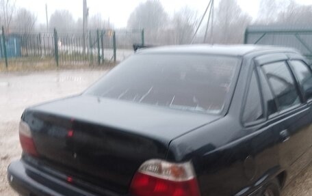Daewoo Nexia I рестайлинг, 1998 год, 110 000 рублей, 3 фотография