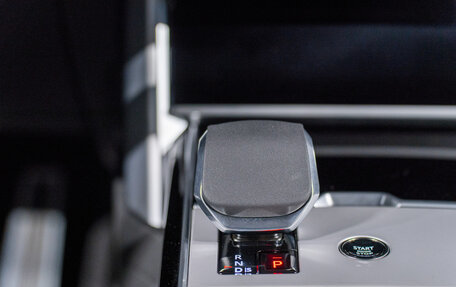 Land Rover Range Rover IV рестайлинг, 2025 год, 20 890 000 рублей, 19 фотография