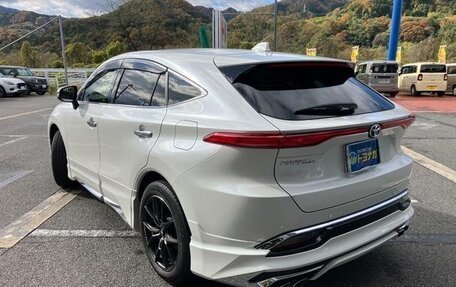 Toyota Harrier, 2024 год, 3 900 000 рублей, 5 фотография