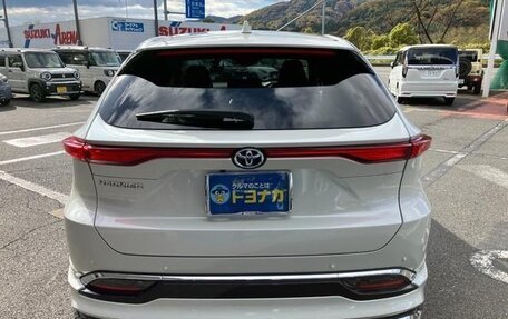 Toyota Harrier, 2024 год, 3 900 000 рублей, 6 фотография