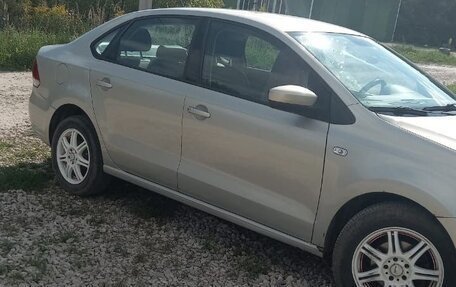 Volkswagen Polo VI (EU Market), 2012 год, 750 000 рублей, 5 фотография