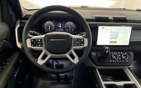 Land Rover Defender II, 2025 год, 13 990 000 рублей, 10 фотография