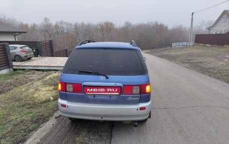 Toyota Ipsum II, 1997 год, 300 000 рублей, 2 фотография