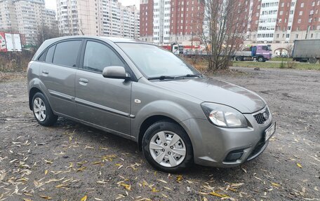 KIA Rio II, 2010 год, 565 000 рублей, 1 фотография