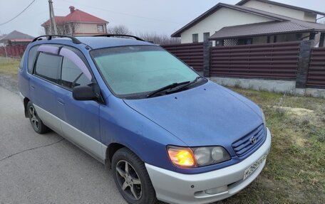 Toyota Ipsum II, 1997 год, 300 000 рублей, 4 фотография
