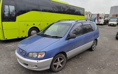 Toyota Ipsum II, 1997 год, 300 000 рублей, 14 фотография