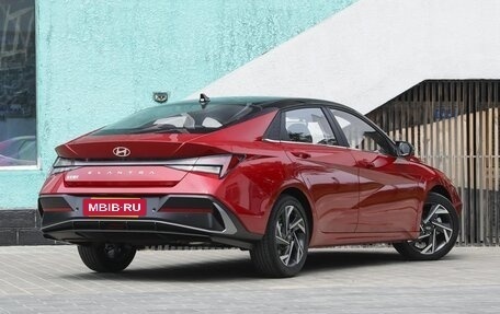 Hyundai Elantra, 2025 год, 2 500 000 рублей, 4 фотография