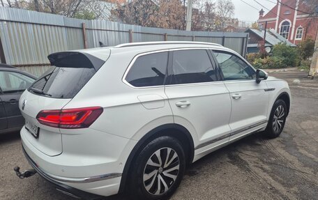 Volkswagen Touareg III, 2021 год, 5 850 000 рублей, 4 фотография