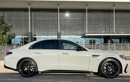 Mercedes-Benz E-Класс AMG, 2025 год, 19 900 000 рублей, 3 фотография