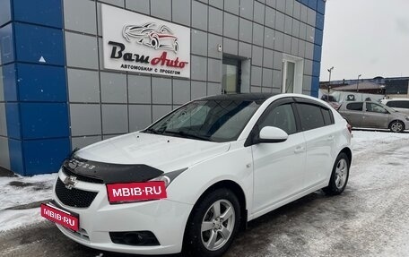 Chevrolet Cruze II, 2011 год, 697 000 рублей, 2 фотография