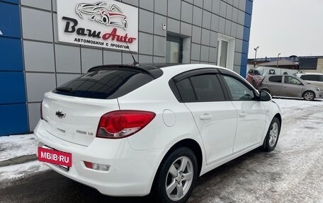 Chevrolet Cruze II, 2011 год, 697 000 рублей, 3 фотография