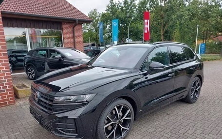 Volkswagen Touareg III, 2025 год, 13 900 000 рублей, 2 фотография