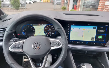 Volkswagen Touareg III, 2025 год, 13 900 000 рублей, 7 фотография