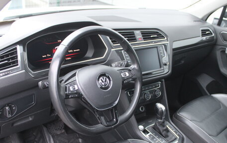 Volkswagen Tiguan II, 2017 год, 2 676 000 рублей, 10 фотография