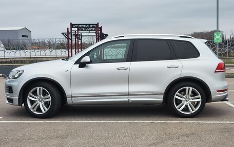 Volkswagen Touareg III, 2011 год, 2 050 000 рублей, 4 фотография