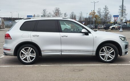Volkswagen Touareg III, 2011 год, 2 050 000 рублей, 8 фотография