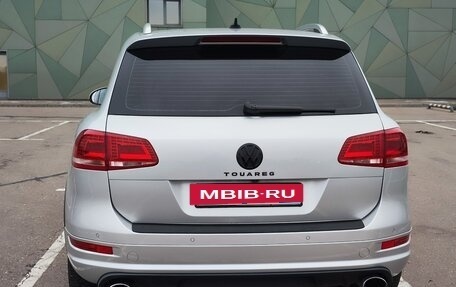 Volkswagen Touareg III, 2011 год, 2 050 000 рублей, 6 фотография