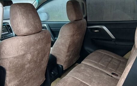 Mitsubishi Montero Sport, 2023 год, 10 фотография