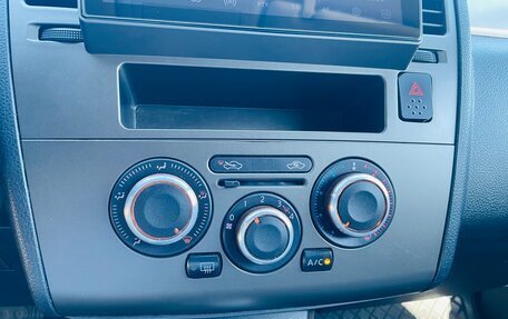 Nissan Tiida, 2012 год, 850 000 рублей, 11 фотография